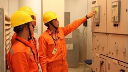 Khẩn trương khắc phục thiếu điện cục bộ ở miền Bắc